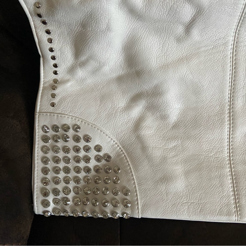 MMS Large White Tote (Bought from Buckle) - NEW - Picture 6 of 10